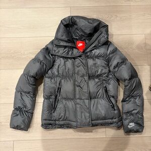 Nike Charcoal Gray Quilted Cropped Puffer Jacket